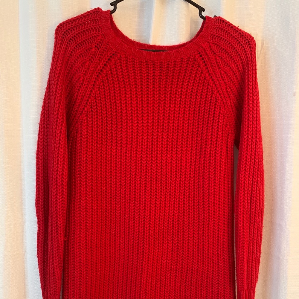 American Eagle Pink Knit sweater